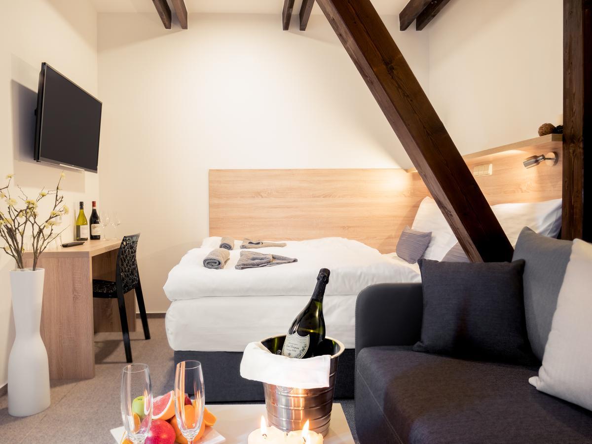 Club Apartments Čeladná 外观 照片